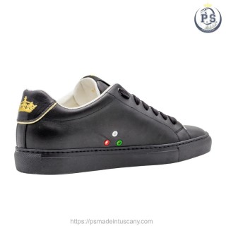 Sneakers Siena in pelle nera con dettagli dorati artigianali