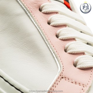 Sneakersy Silvia z białej skóry z różowymi detalami