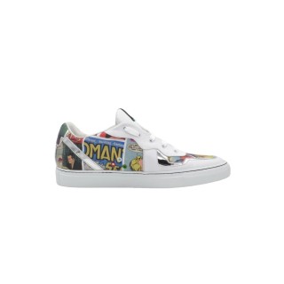 Białe skórzane buty